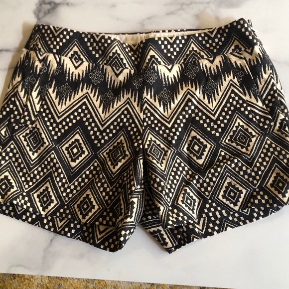 J. Crew Pants - NWOT JCrew Aztec Design Blue Cotton Short pockets